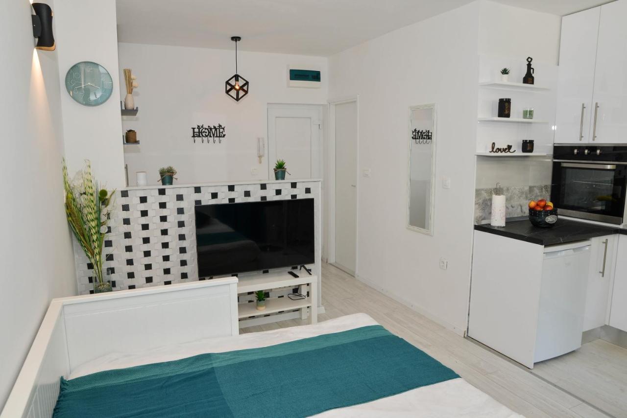 Apartment Deni ザダル エクステリア 写真
